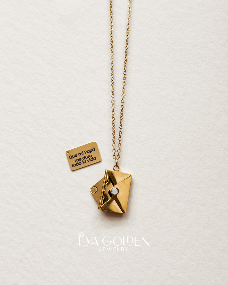 Carta Necklace